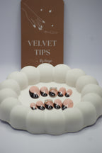 Midnight Bow Glam 🖤✨🎀