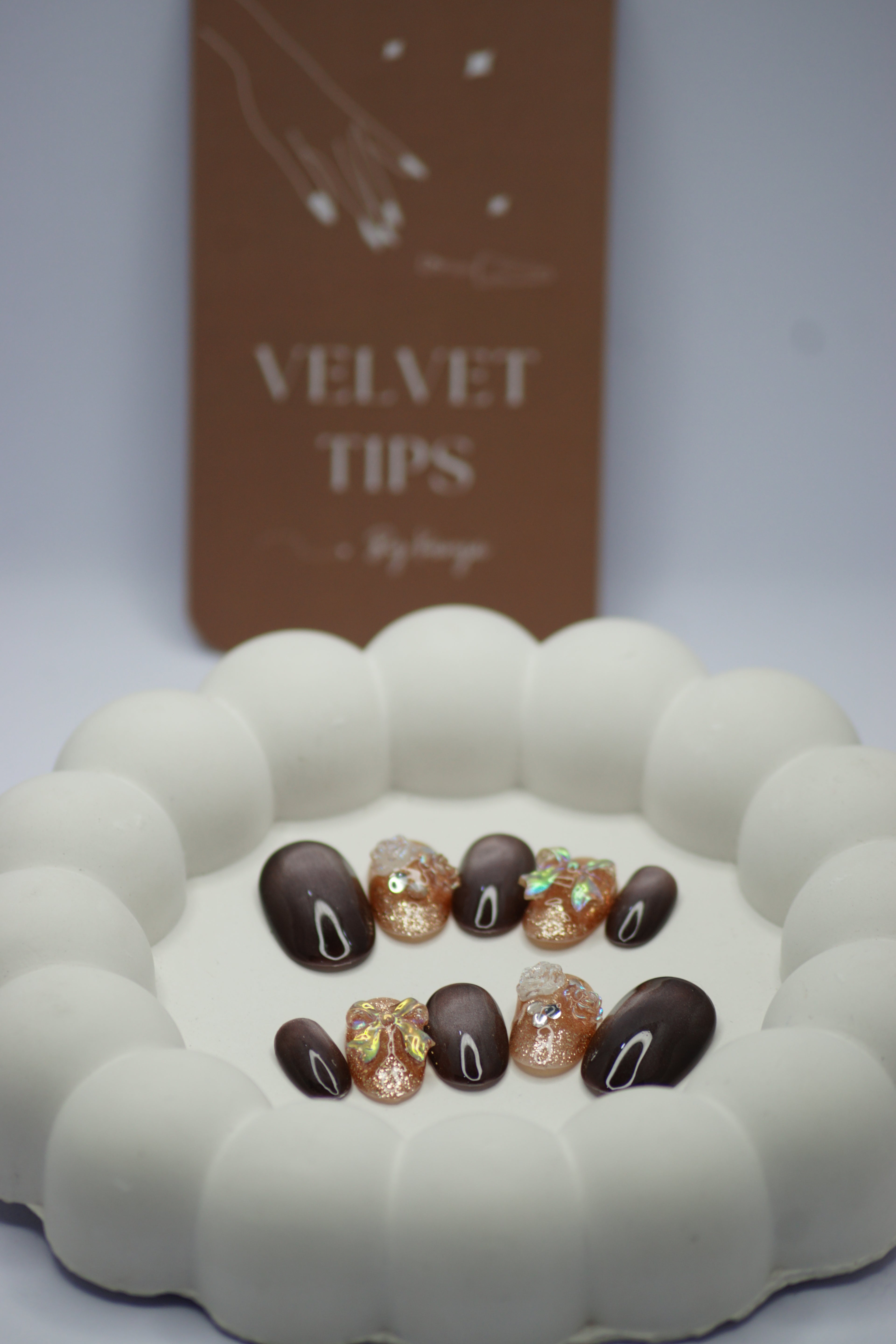 Mocha Sparkle Bows ☕✨🎀