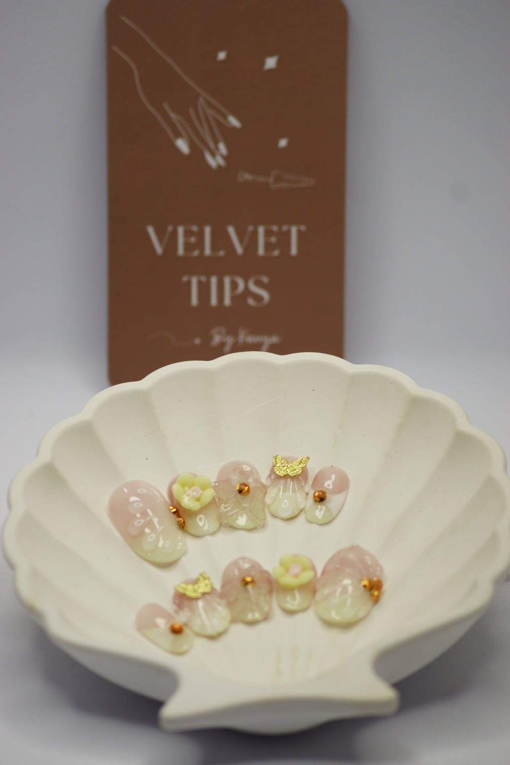 Butterfly Blossom Glow 🦋🌸✨