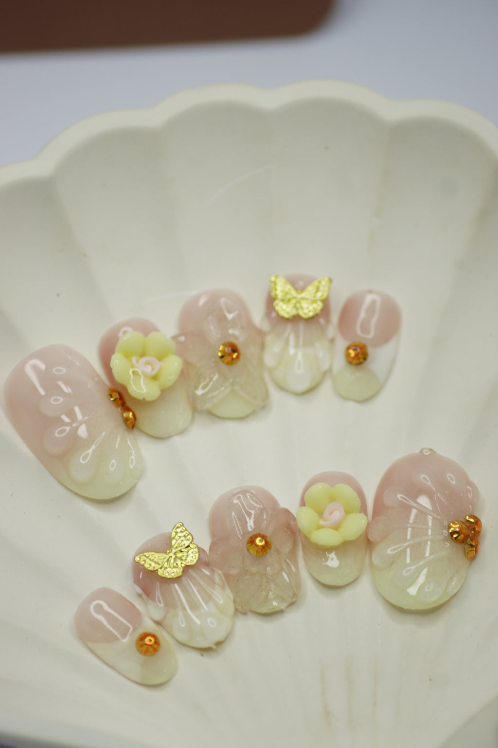 Butterfly Blossom Glow 🦋🌸✨