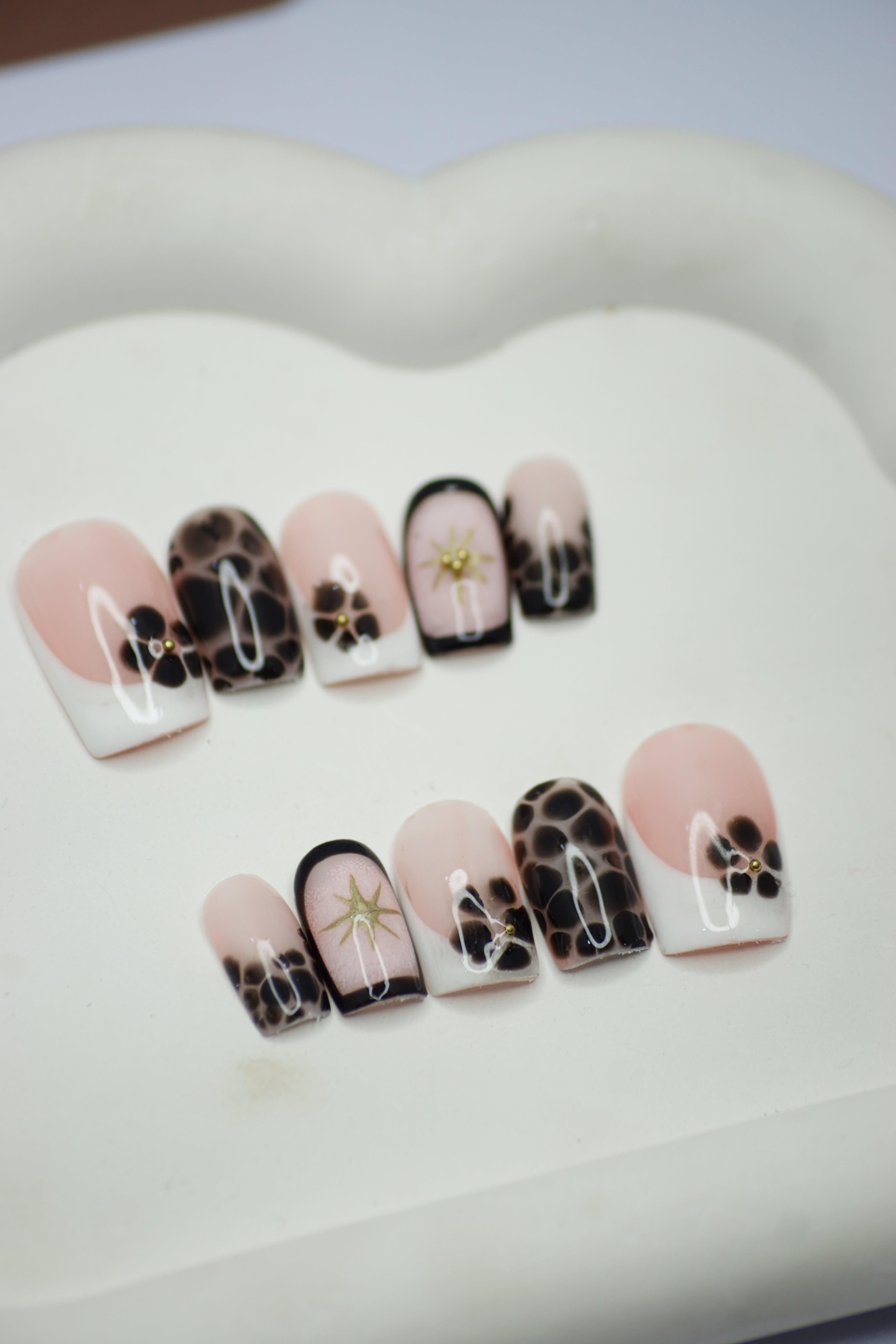 Wild Noir French 🐆✨