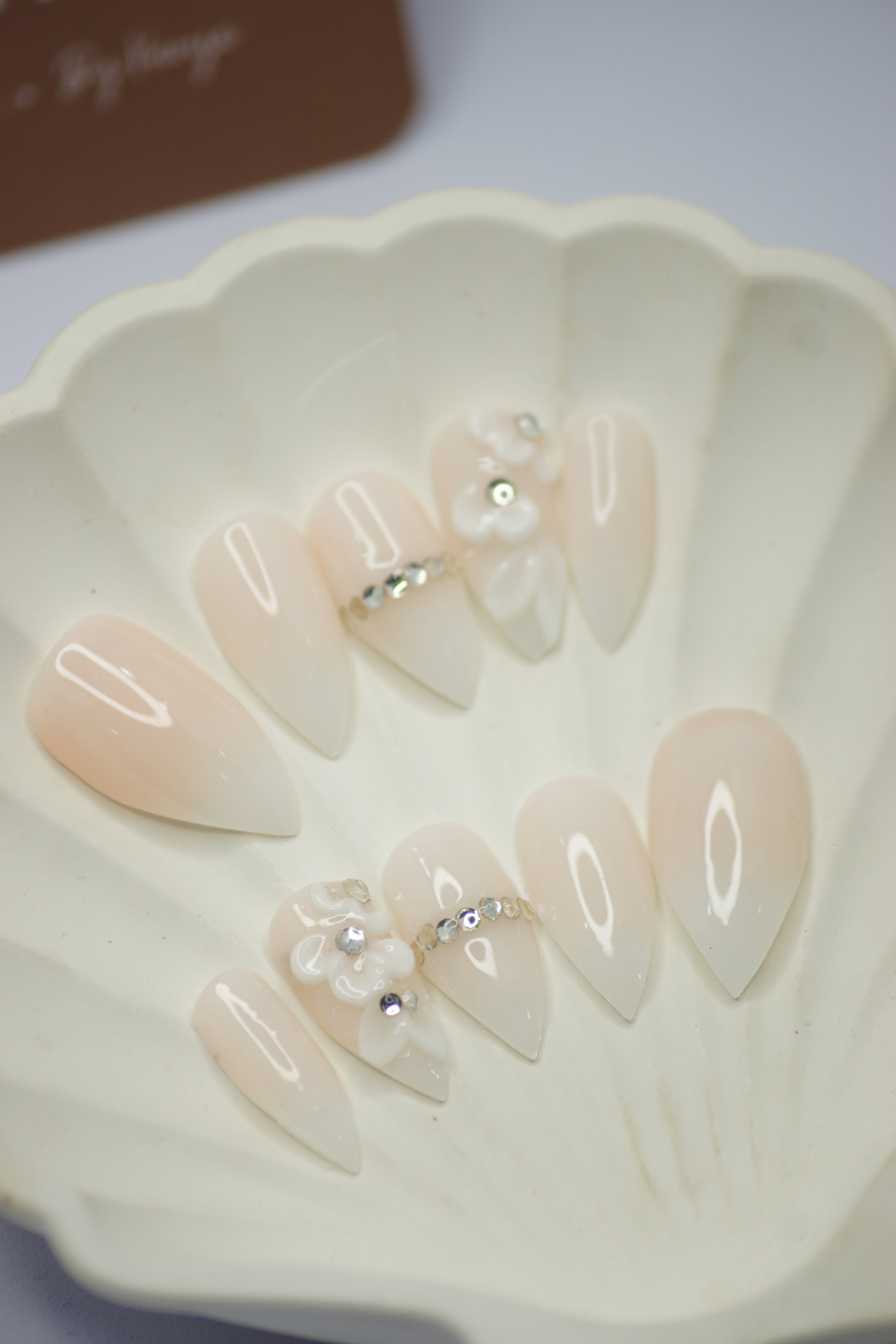 Name: Pearl Petal Elegance 🤍✨🌸