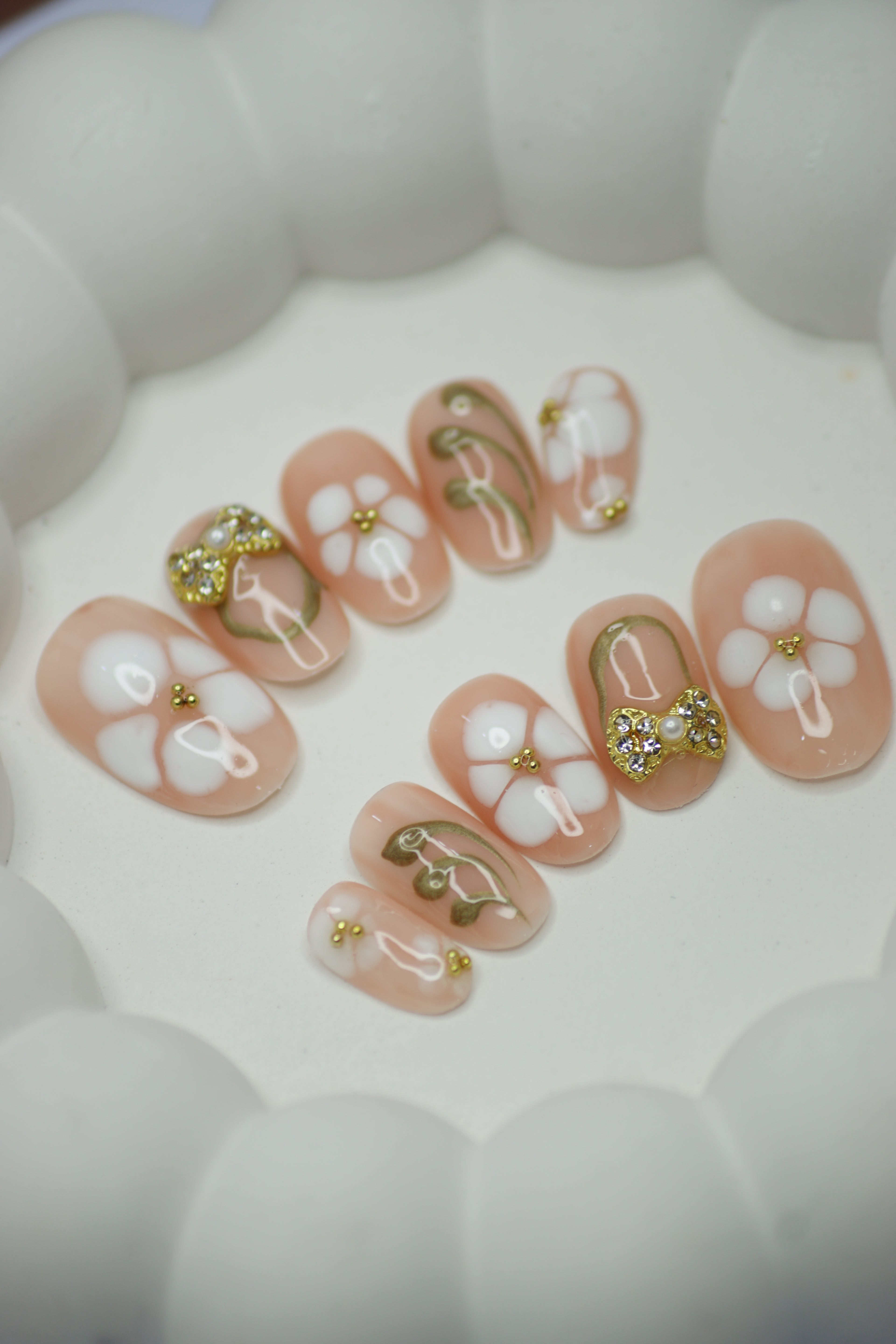 Bloom & Bow 🌸🎀✨