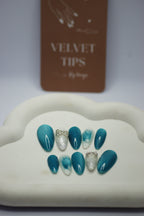 Aqua Luxe 🌊✨💎